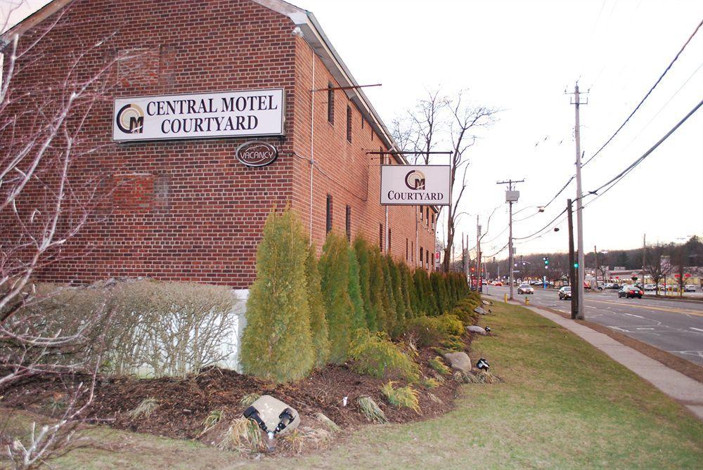 Central Motel Courtyard White Plains Extérieur photo