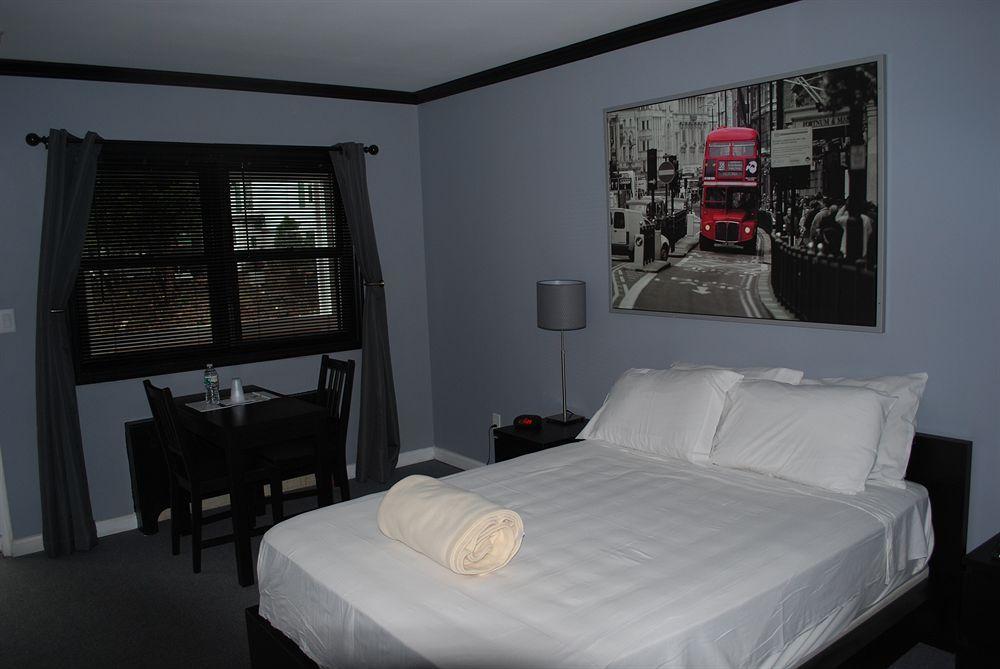 Central Motel Courtyard White Plains Extérieur photo
