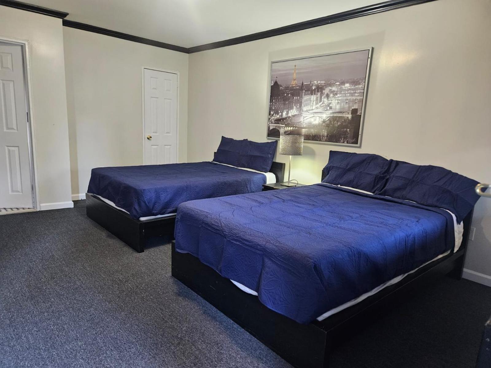 Central Motel Courtyard White Plains Extérieur photo