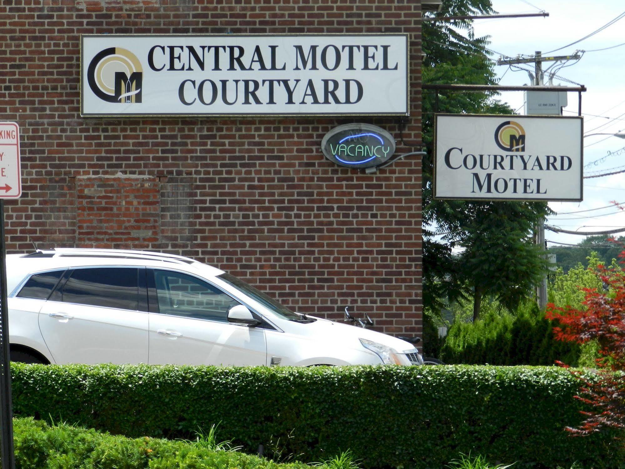 Central Motel Courtyard White Plains Extérieur photo