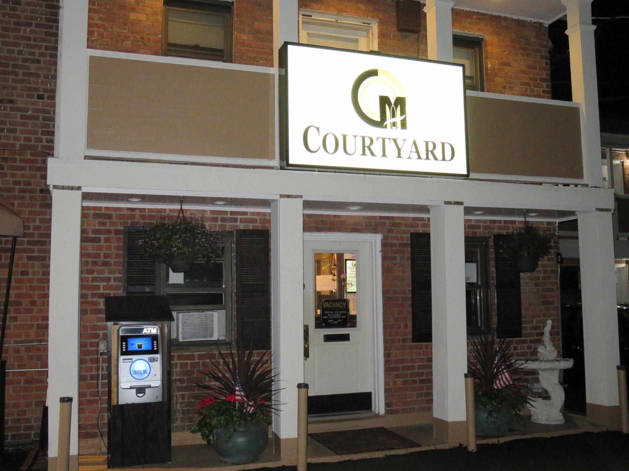Central Motel Courtyard White Plains Extérieur photo